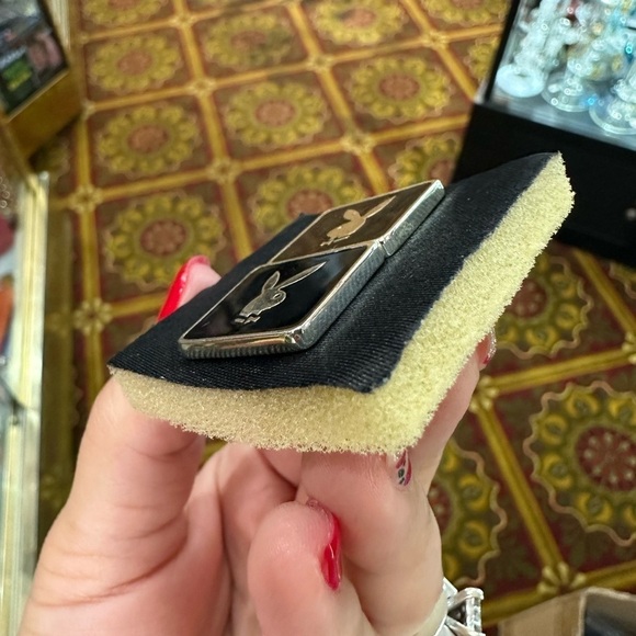 NWT VINTAGE PLAYBOY BUNNY LOGO CUFF LINKS - Picture 6 of 8